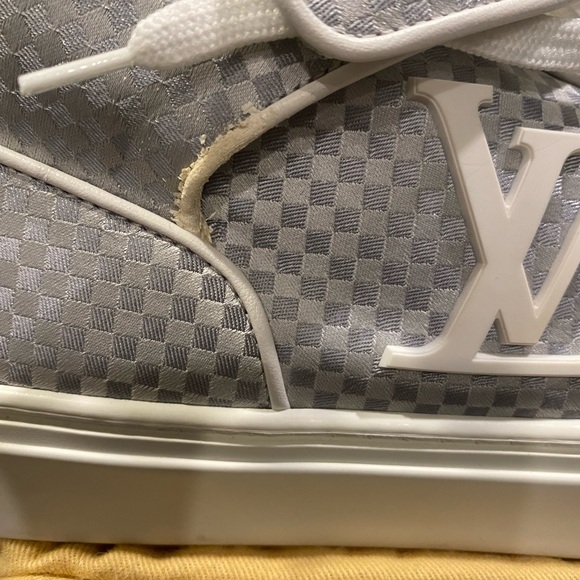 Men’s Damier Louis Vuitton Mid Top Sneakers - Picture 7 of 11